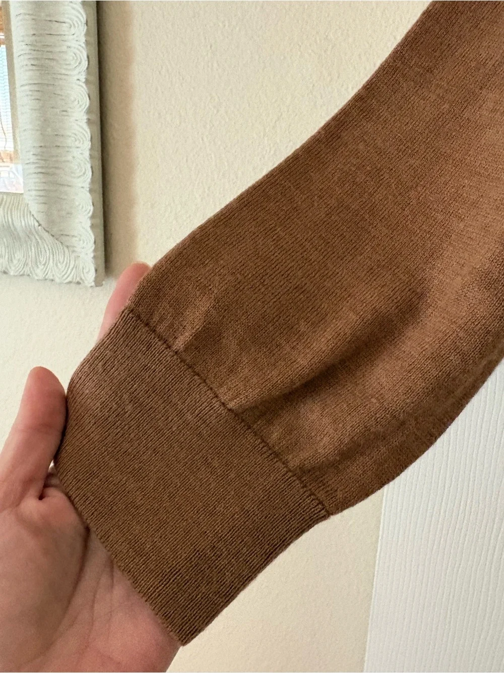 Banana Republic Men's V-Neck Sweater in Warm Camel Brown
